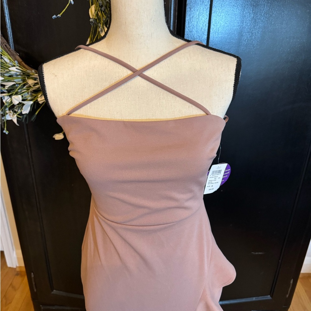 Elegant Mauve Spaghetti Strap Dress